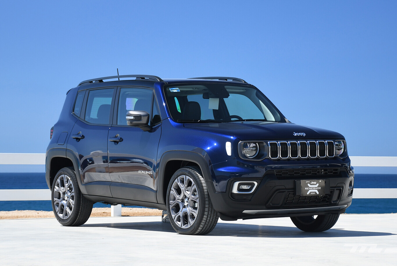 Jeep Renegade 2023, lo manejamos: potencia y tecnología en un B-SUV con estilo
