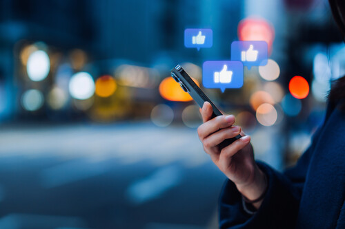 Likes do Facebook | Fonte: Getty Images