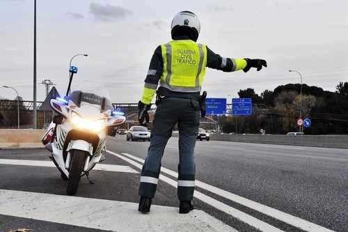 ¿Cómo pagar una multa de la DGT y cómo recurrir si no estamos de acuerdo con la sanción?