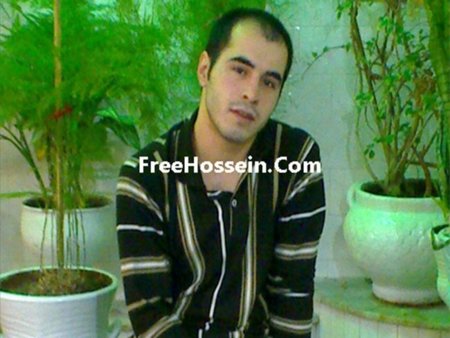 El bloguero iraní Hossein Ronaghi Malki en estado crítico