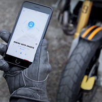 Este sistema antirrobo sin llave para el disco de freno de la moto se controla con el móvil y cuesta menos de 250 euros