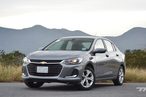 Chevrolet Onix 2021, al volante del sedán que quiere gritar 'jaque mate' a Versa