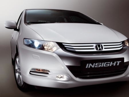 Honda Insight, desde 14.900 euros en Italia si achatarras un coche viejo