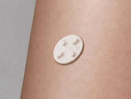 Adesivo de tatuagem na pele