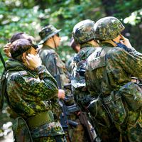 España no ha recuperado la mili, pero tiene otra opción que está ganando adeptos: cursos para jóvenes que la imitan