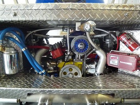 Créelo, esta mini Combi es más rápida que muchos V8 que conoces