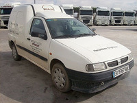 El mercado de ocasión se llena de "furgos"