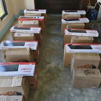 Un alcalde gastó más de 3 millones de pesos para equipar su ciudad con computadoras. O no sabía nada de hardware o el problema era distinto 