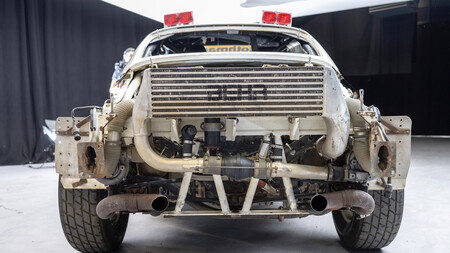 Porsche 959 Dakar 9