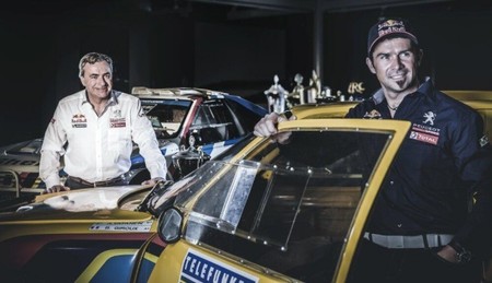 Peugeot Sport presenta "a medias" su equipo de campeones del Dakar