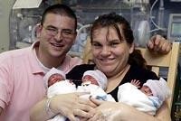 Padres de trillizos por segunda vez