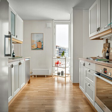 Este carrito de Ikea es ideal para aprovechar los espacios inútiles de cualquier cocina