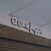 Está volando en El Corte Inglés: la chaqueta acolchada de Scalpers que parece de lujo pero está rebajada a precio de outlet  