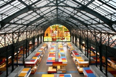 Mercado Central de Atarazanas en Málaga, de la tradición al diseño más colorista