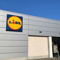 El 21 de agosto llega a Lidl por 9,99 euros la solución para no quedarte sin enchufes libres en casa 