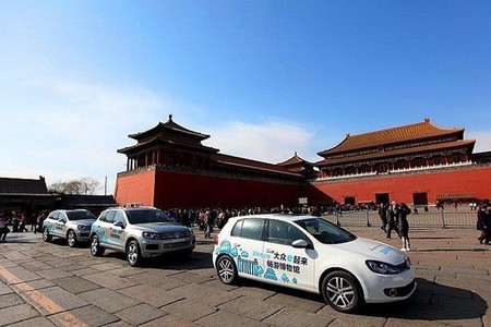 Volkswagen se refuerza en China para lanzar allí un híbrido enchufable con más autonomía