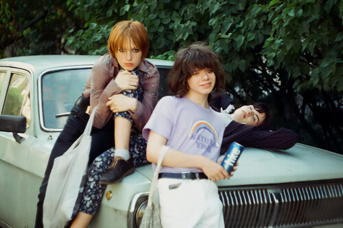 Prohibir las redes a los nacidos antes de 2010 era lo fácil. Lo difícil es frenar a los de los años 60 y 70