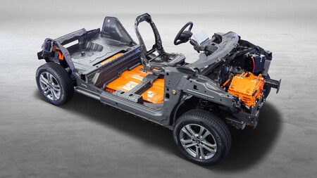 Stellantis Bio Hybrid 3