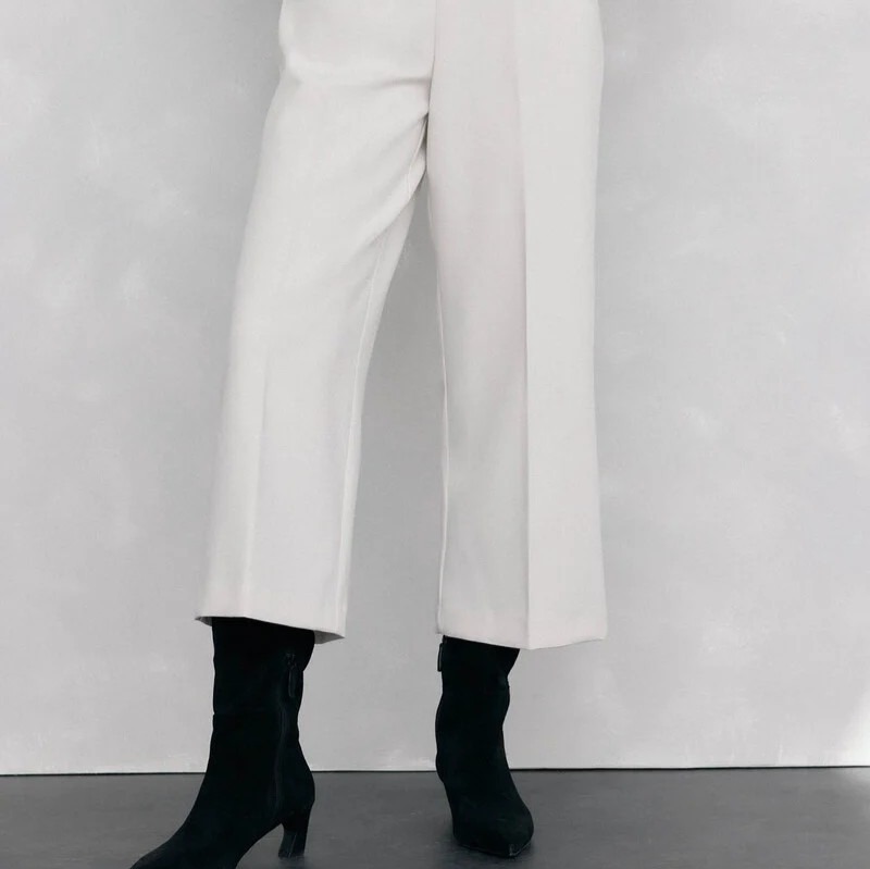 Pantalón culotte con pinzas de Pedro del Hierro