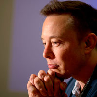 El esencial papel de Arabia Saudí en la operación Tesla, o cuando Elon Musk agachó la cabeza