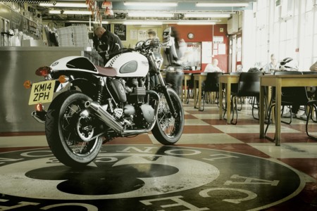 Triumph Thruxton Ace 1130