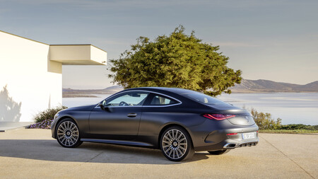 Mercedes Benz Cle Coupe 4