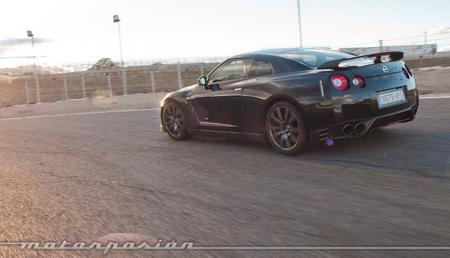 Nissan GT-R 2013
