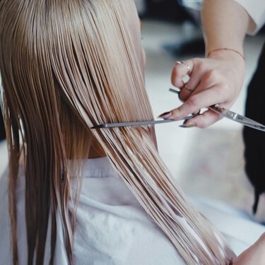 El corte de pelo blunt bob vuelve a ser tendencia para rejuvenecer y lucir un look fresco en verano 