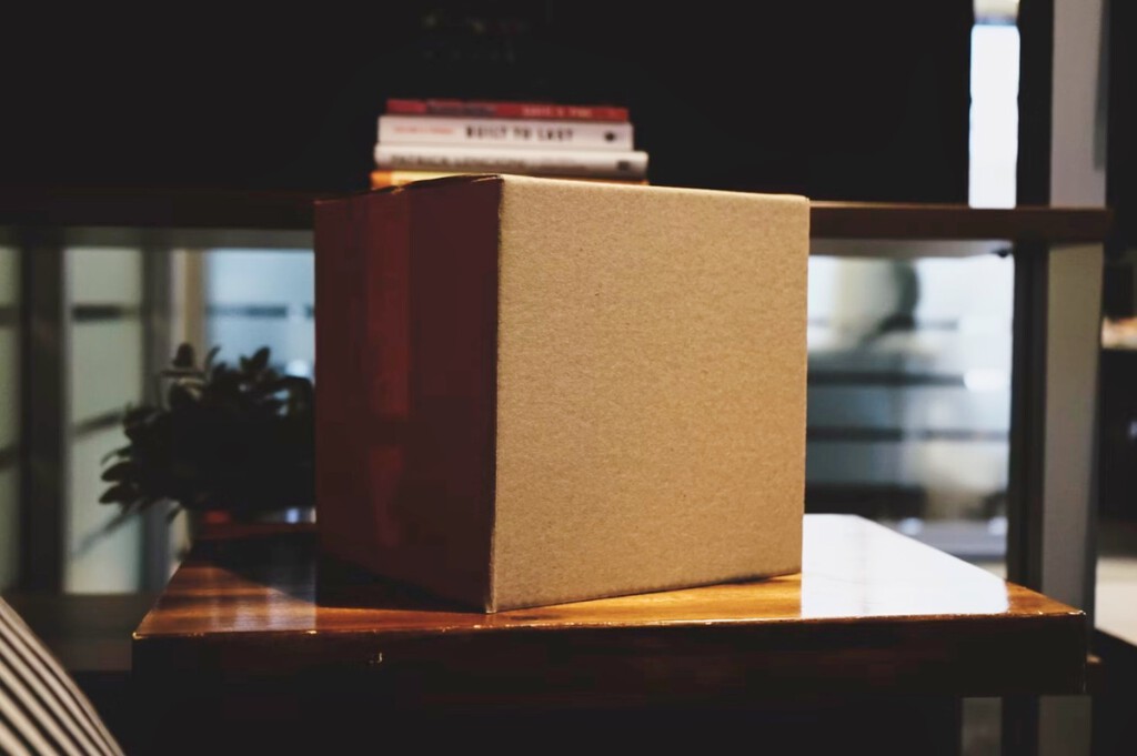 Devolver compras en Amazon tiene límites: así va a cambiar su política a partir de 2025 