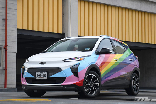 Chevrolet Bolt EUV Rainbow, a prueba: mamá, papá... soy eléctrico