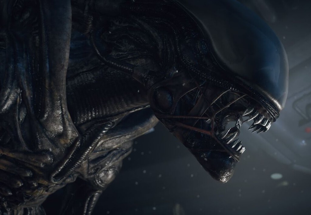 James Cameron sabe bien qué detalle del diseño de Alien lo convierte en un monstruo tan terrorífico