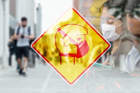 Qué hacen las redes sociales para frenar la desinformación en torno al coronavirus de Wuhan: una tibia lucha contra la mentira