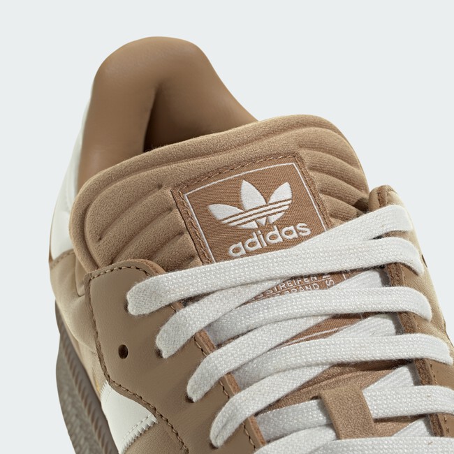 Adidas Ha Rebajado Las Samba Mas Modernas Color Dulce De Leche Que Combinan Con Todo Y Son Super Comodas