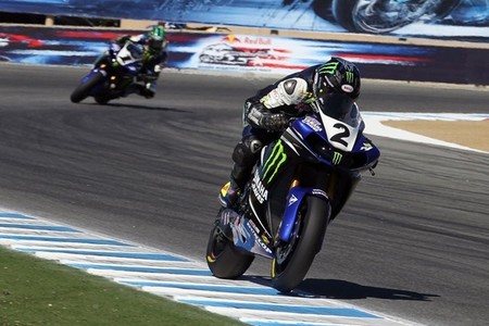 Josh Herrin con Caterham al mundial de Moto2 en 2014