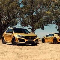 Honda celebra 50 años en Australia con un NSX y Civic Type R dorados... que no se pueden comprar