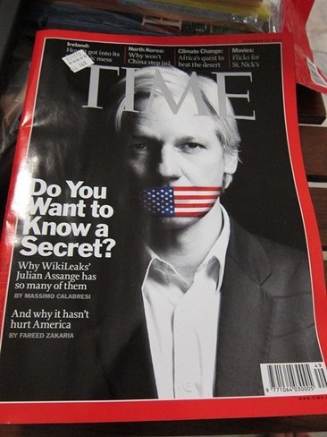 Assange: 'No se puede confiar en la prensa corporativa anglo-europea'