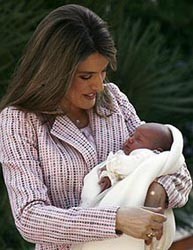 La princesa Letizia fomenta la lactancia materna