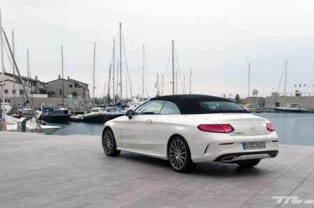 El Mercedes-Benz Clase C Cabrio ya tiene precio en España: desde 47.900 euros