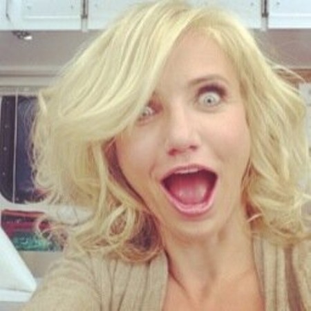 Cameron Diaz se estrena en Twitter, ¡careto al canto!