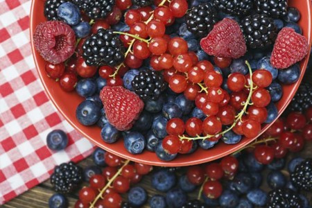 Frutos rojos, cinco datos que justifican su consumo