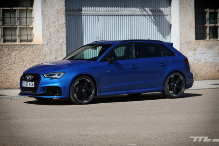 Audi RS3 Sportback Prueba lateral
