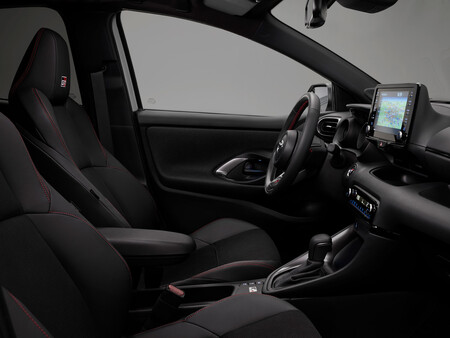 Toyota Yaris Grsport Gt7 04