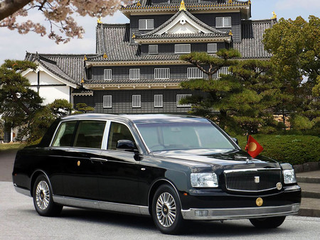 Toyota Century Royal Imperial Processional Car 4