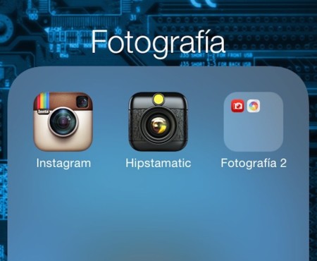 Un pequeño truco para poder anidar carpetas en iOS 7