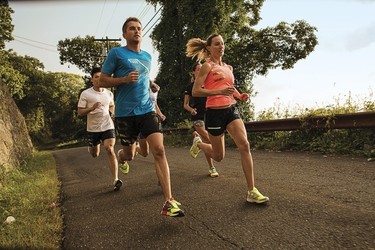 Lo último de Reebok para fitness runners,  ¡para un momento de correr y echa un vistazo! 