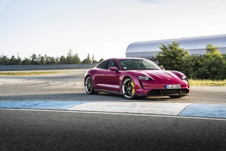 ¡Rebelión eléctrica! El Porsche Taycan ya se vende más que los 911, Panamera y 718