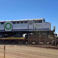 Australia ya está probando el tren eléctrico de la autonomía infinita: puede generar tanta energía en descensos que ahorrará millones de litros de diésel
