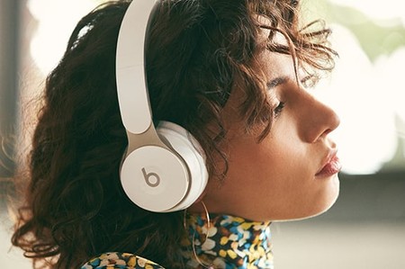 Los Beats Solo Pro tienen gran autonomía, cancelación de ruido y una gran rebaja que los deja a 188,21 euros en Amazon, su mínimo