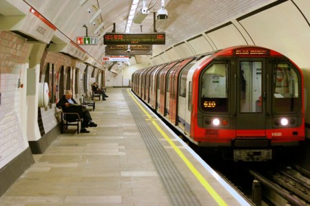 El Metro de Londres tendrá servicio 24 horas en algunas líneas