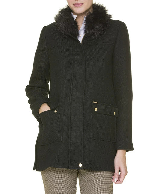 CHAQUETÓN NEGRO